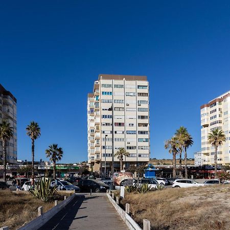 Wonderful Studio Apartment In Front Of The Beach Costa da Caparica Esterno foto